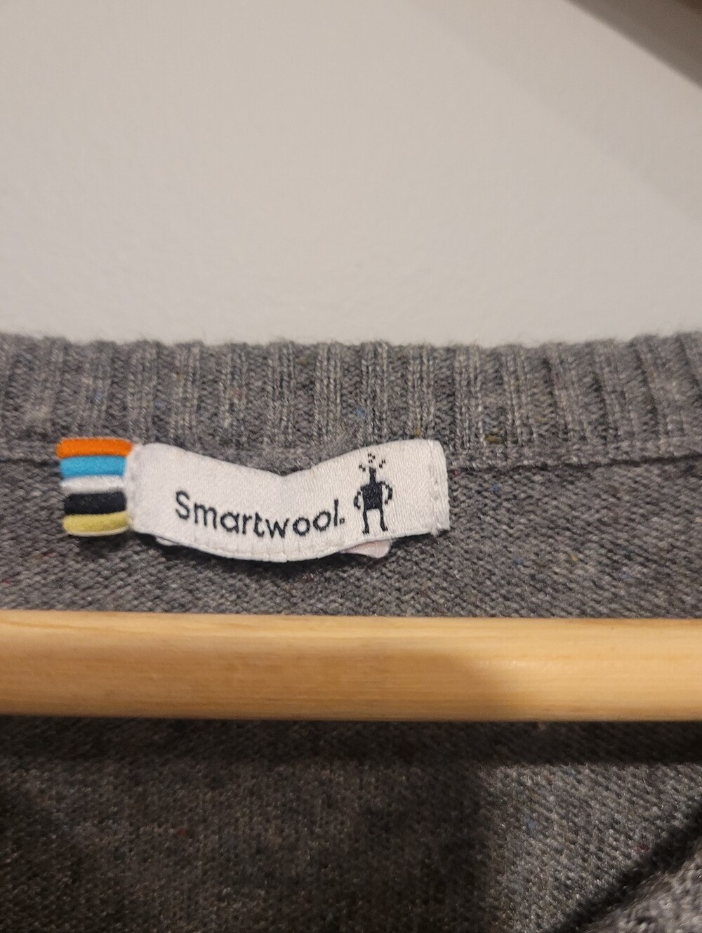 Smartwool Shadow Pine Merino Wool Blend V-Neck Sweater Gray See Measurements - Picture 3 of 8